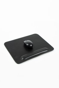 Lowenti Deri Mousepad Bilek Destekli